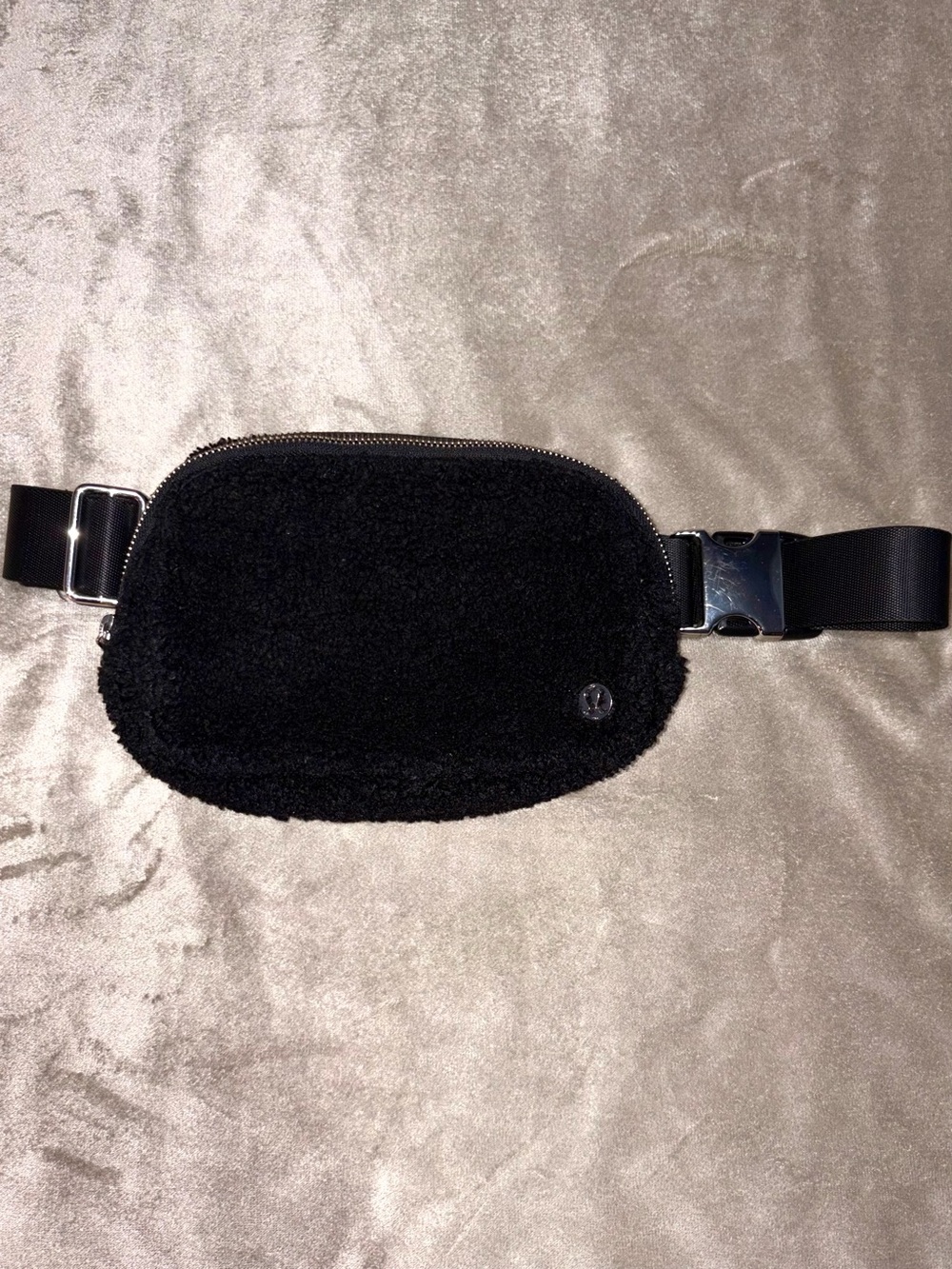 lululemon athletica Black Fleece Waist Pouch